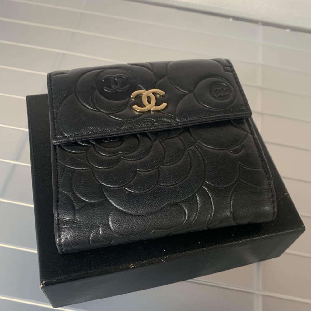 Chanel black wallet